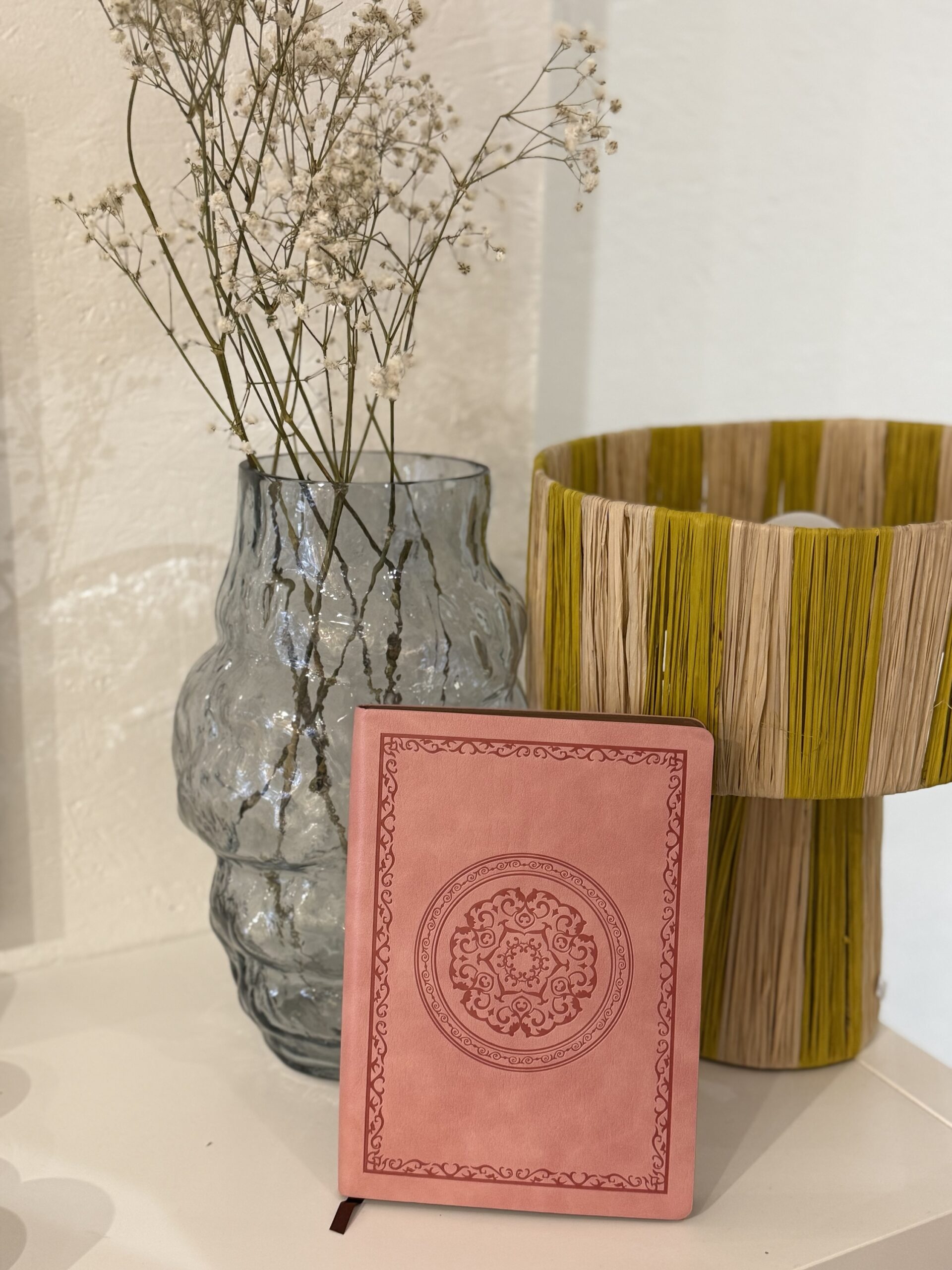 Carnet rose oriental en similicuir